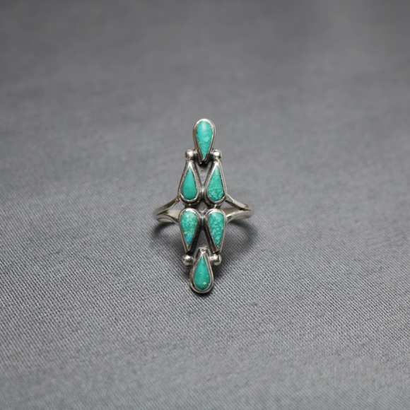 Jewelry - vintage 925 Native American turquoise navajo ring